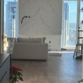 Instalación porcelanico en zona TV